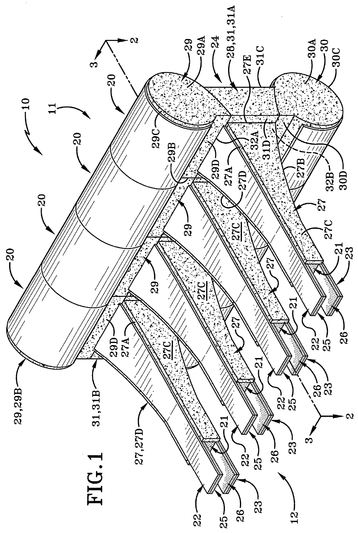 Transverse electromagnetic horn antenna having a curved surface