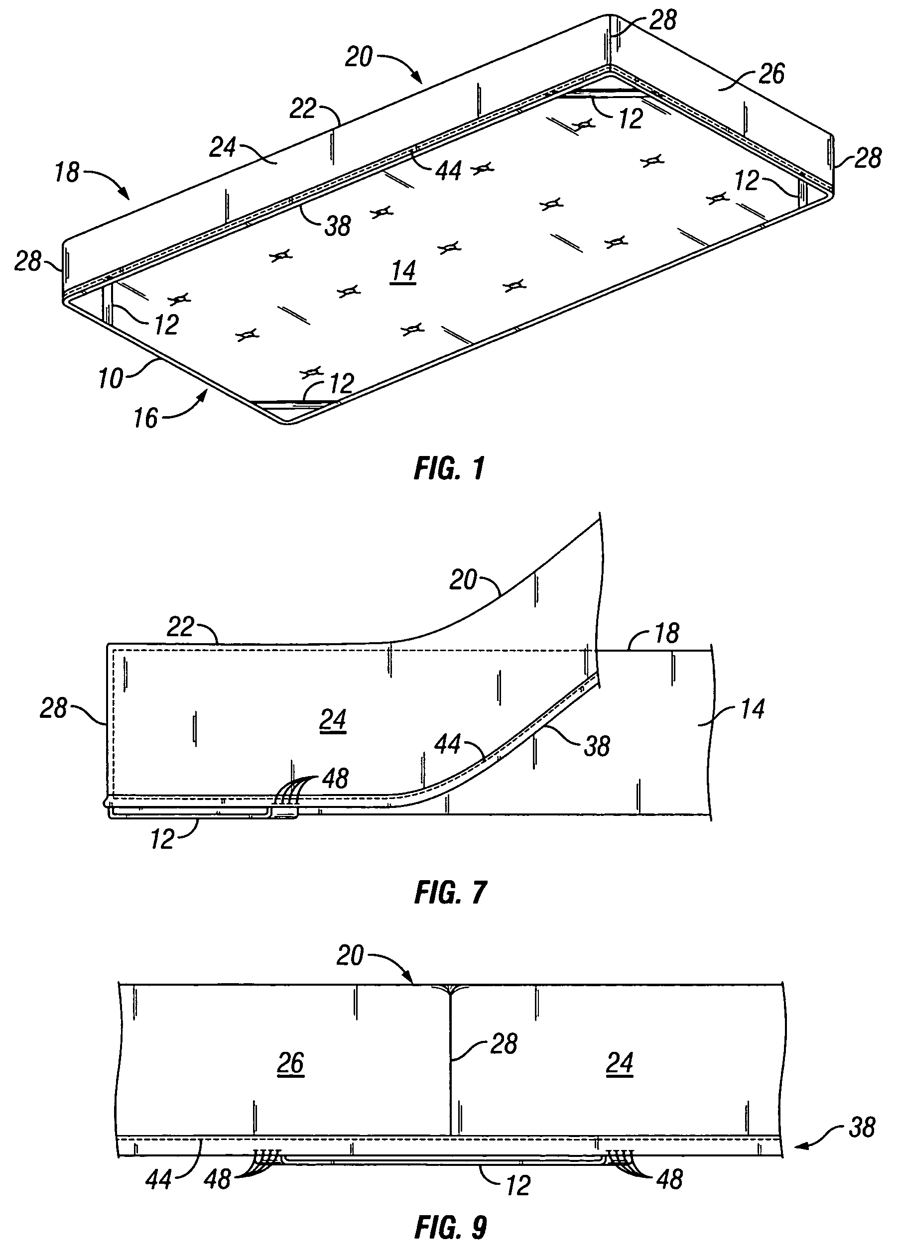 Fitted covering having diagonal elastic bands