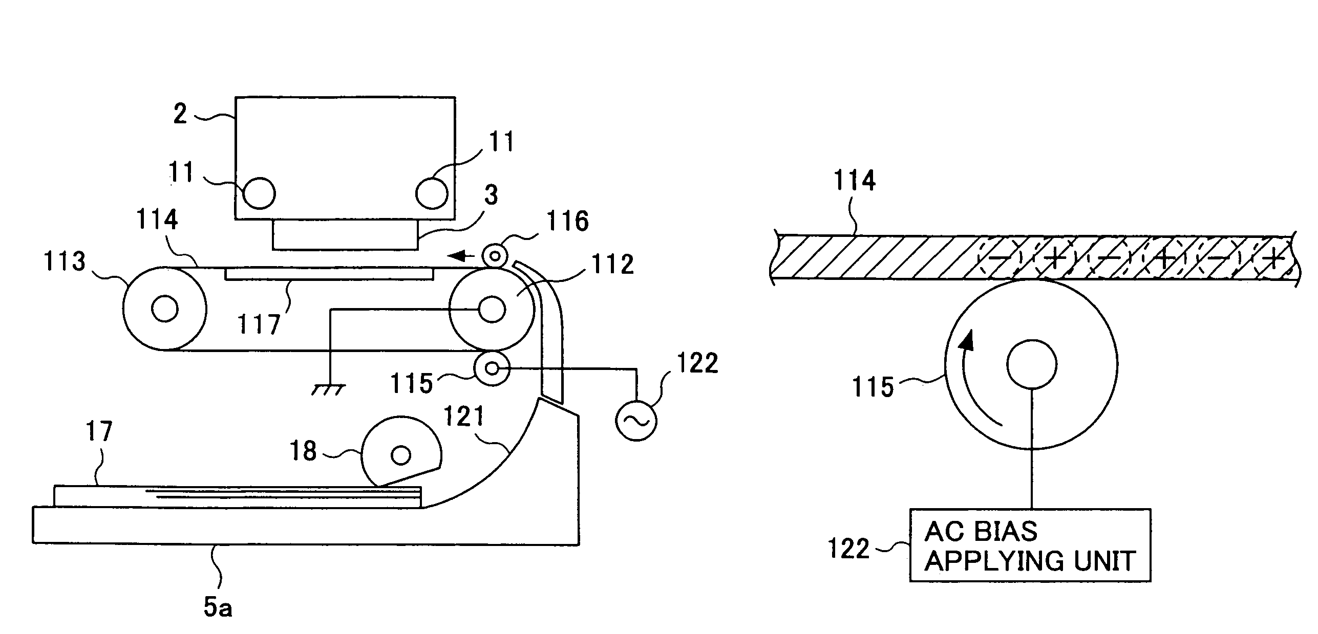 Recording-medium conveying device conveying a recording medium on a conveying belt charged with a positive charge and a negative charge alternately