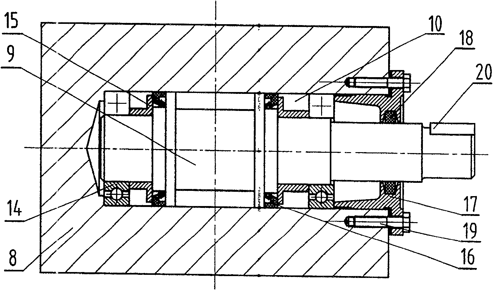 Shaped vulcanizing method of vibrating rubber tire and excitation device