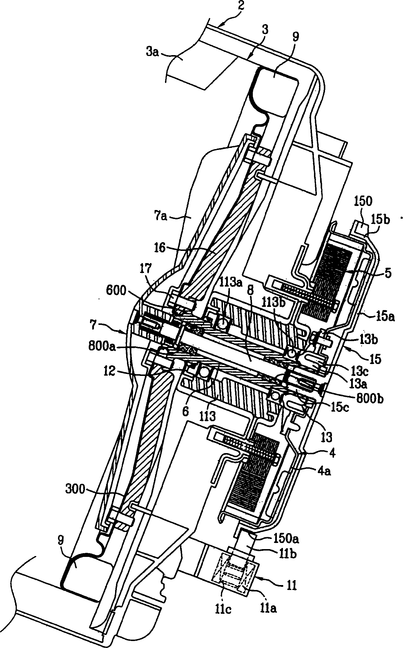 Inclined rotary drum washing machine with pulsative wheel