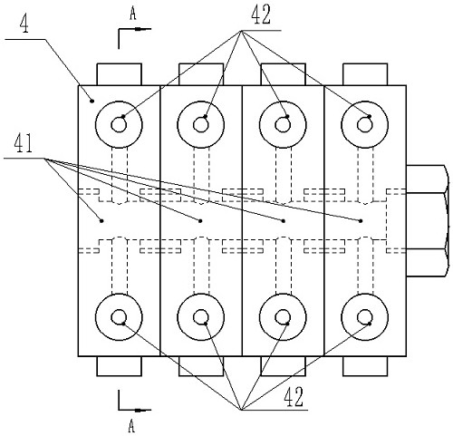 Pneumatic oil injection device and control method thereof