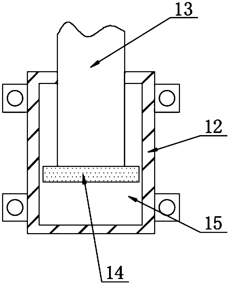 External signal shielding device and method for data transmission system