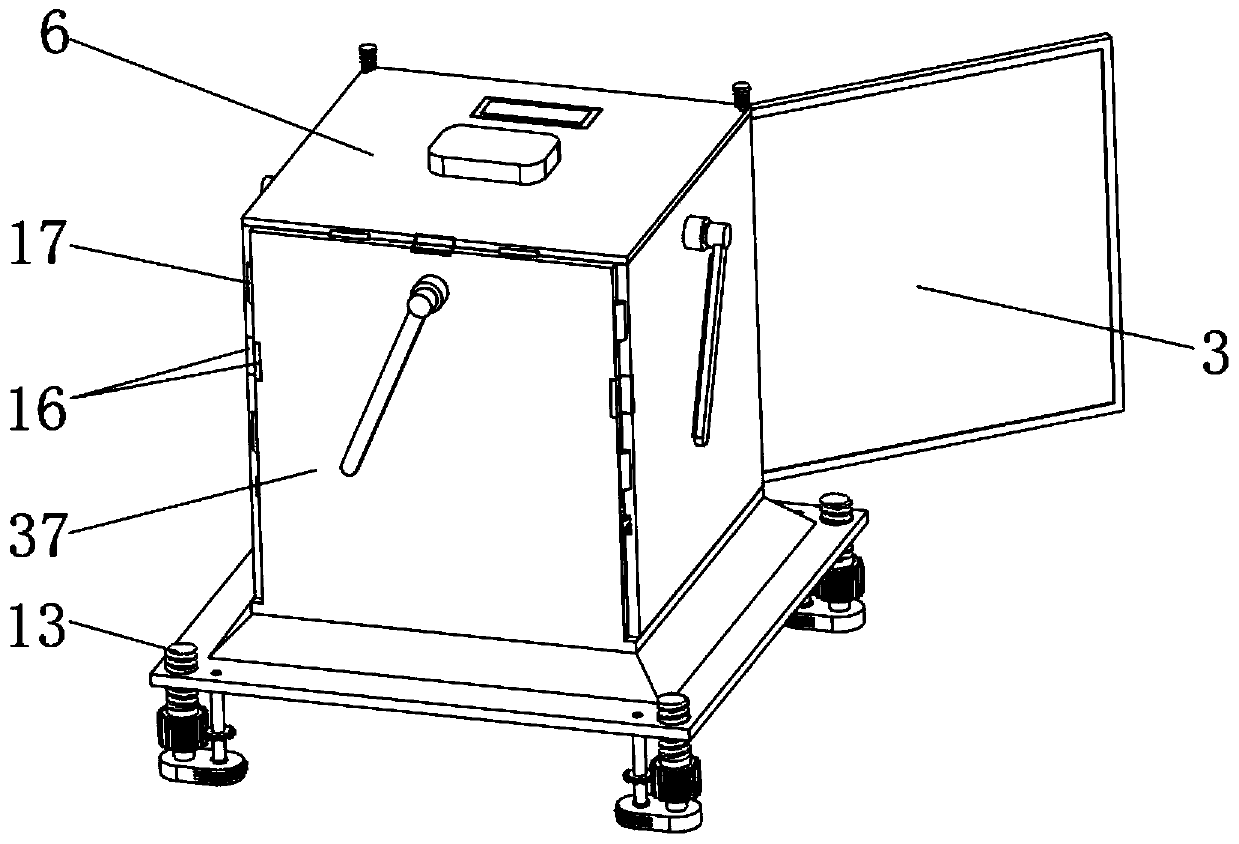 Explaining device with function of reducing measurement errors