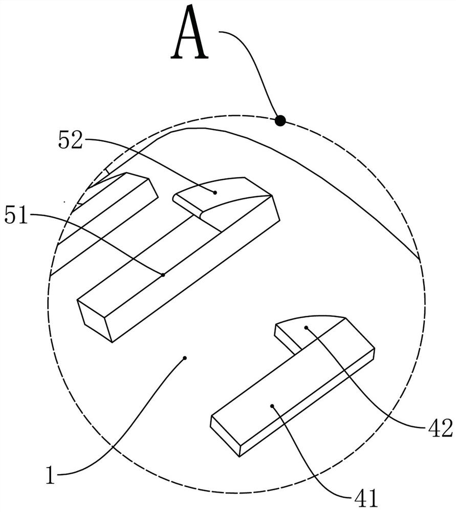 Efficient pipeline connecting buckle