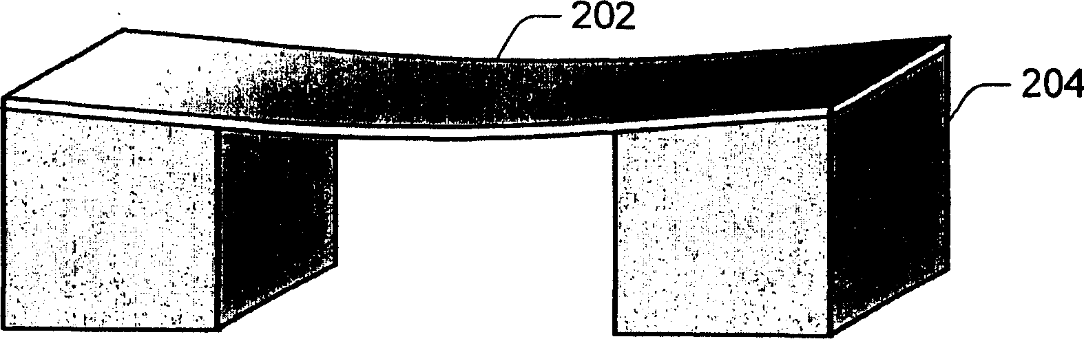 Colorless tunable dispersion compensator employing a planar lightwave circuit and a deformable mirror