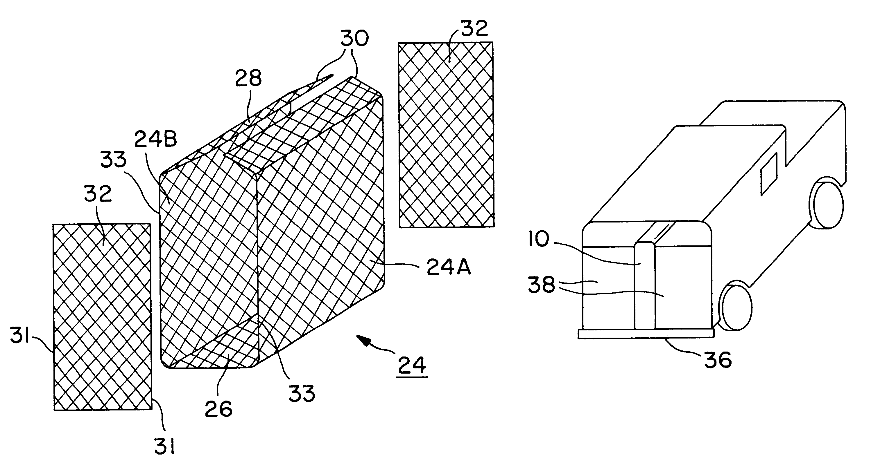 Dunnage bag having a mesh ply