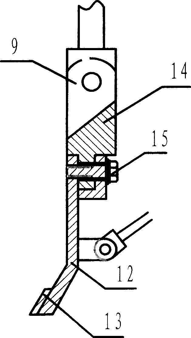 Automatic controlled multi-blade surmount obstacles shape flowing snow scraper