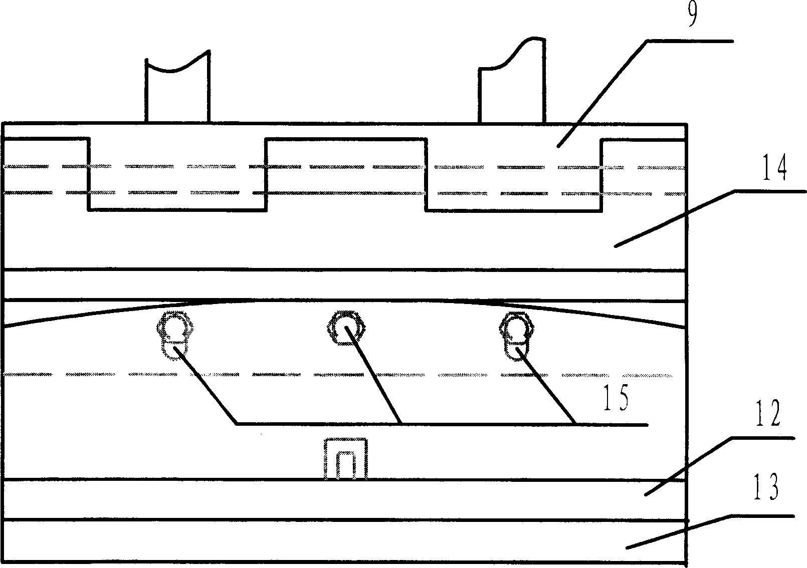 Automatic controlled multi-blade surmount obstacles shape flowing snow scraper