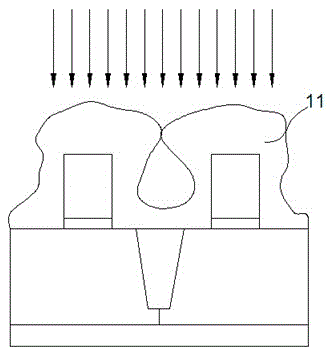 Method for forming silicon dioxide spacer with uniform thickness