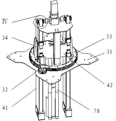 Yarn-grabbing robot