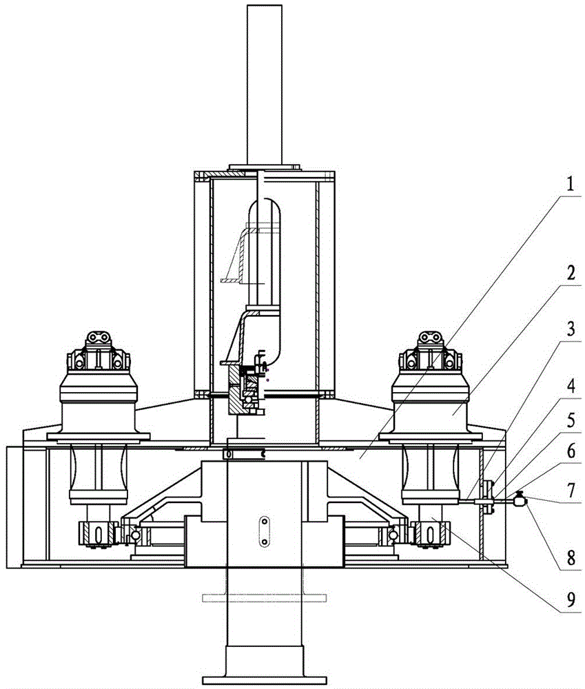 Central multi-drive transmission with extended output shaft of reducer