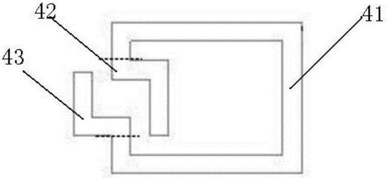 A multi-antenna MIMO system based on resonant ring decoupling structures