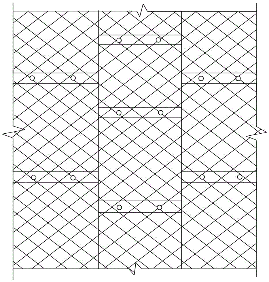 Vacuum thermal insulation layer and thermal insulation system for buildings containing steel mesh and construction method