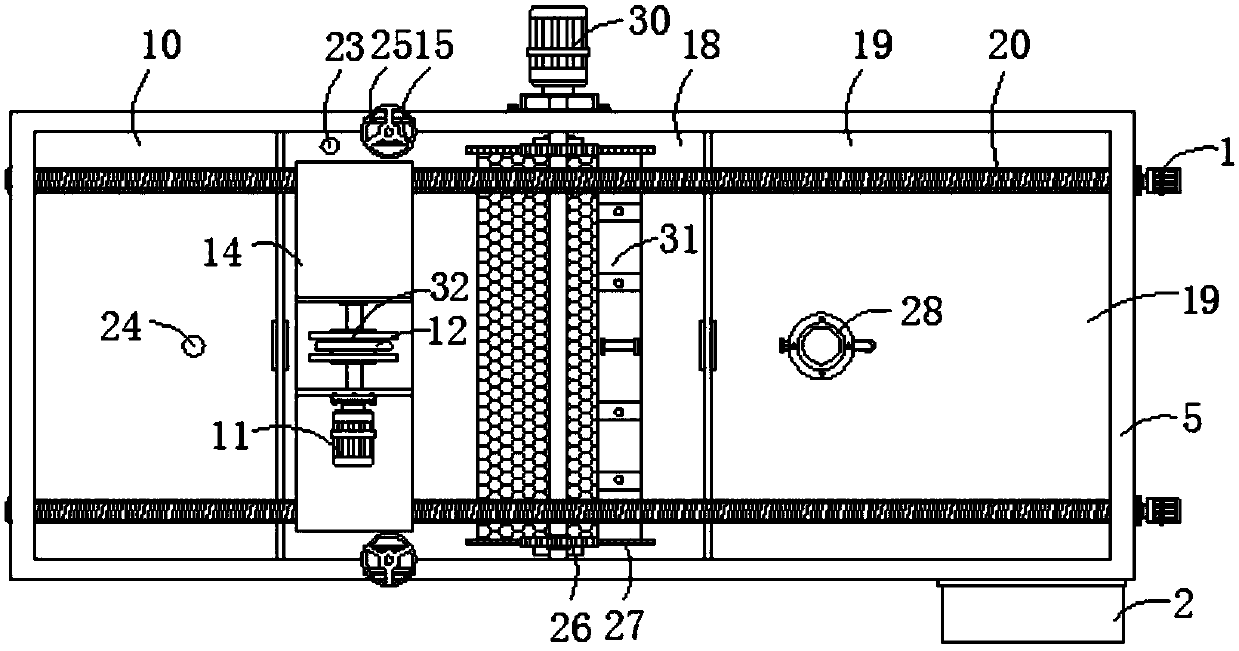 Liquid level height adjusting device for electroplating water tank