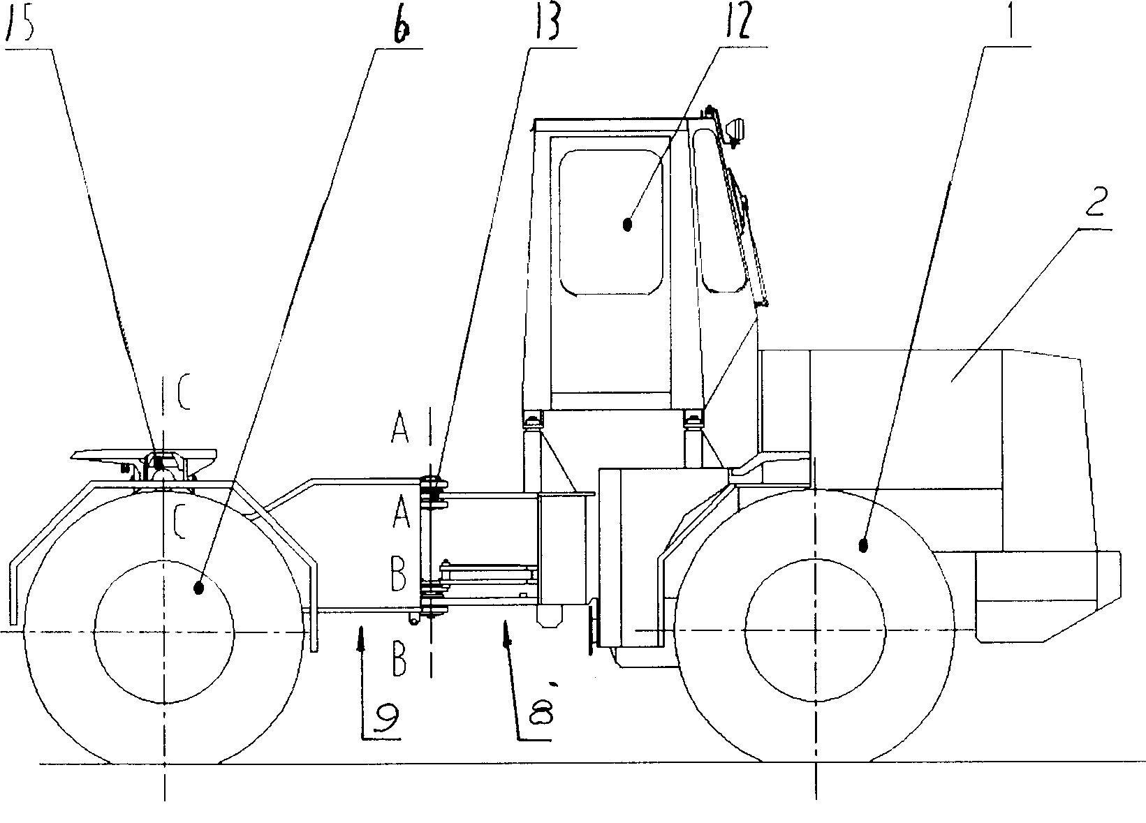 Great-tonnage low-speed tractor