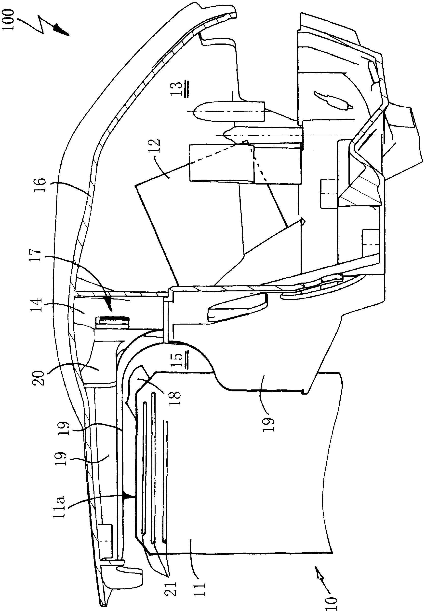 Motor-driven implement having improved carburettor preheating apparatus