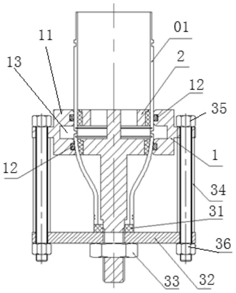 Thin-wall type cooling hole liquid flow detection device and method