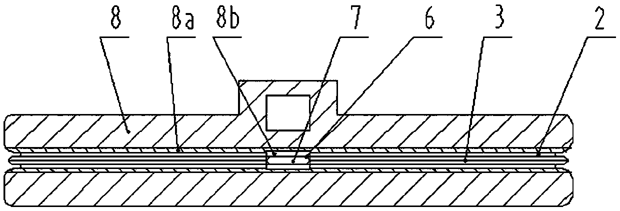 Plastic vacuum cavity plate