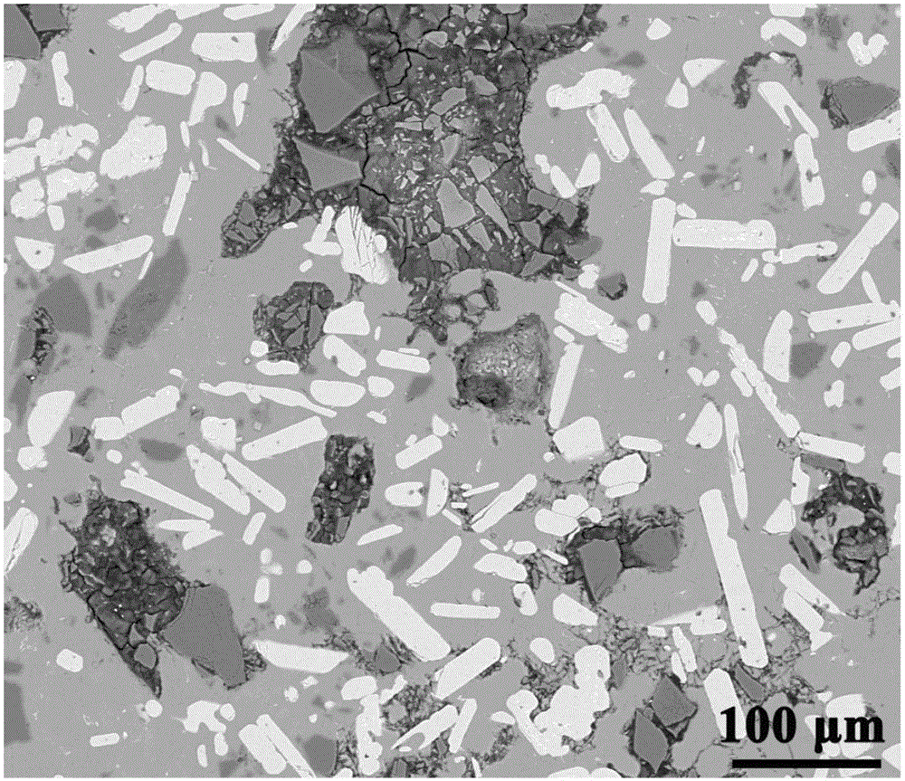 Method for purifying aluminum and aluminum alloy melt through supergravity filtering and recombination