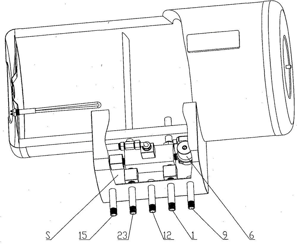 Hot water storage combination device using low power pump and solar water heater to replace hot water