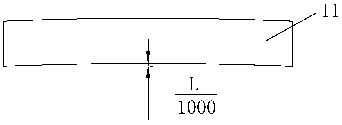 Method for manufacturing large tonnage heavy solid-web crane beam pre-arch camber