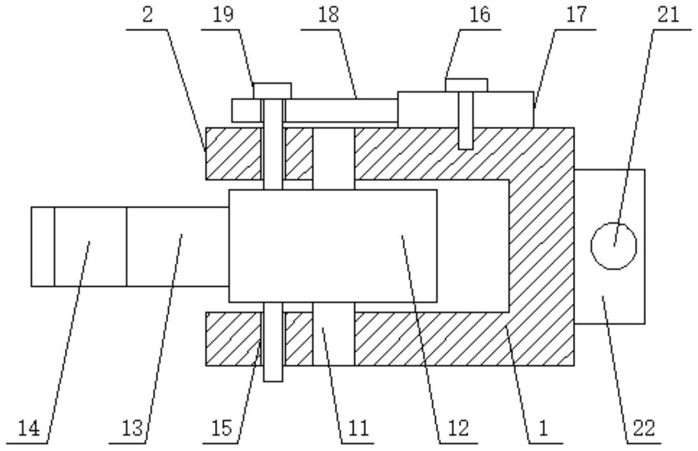 Traction mechanism for trailer