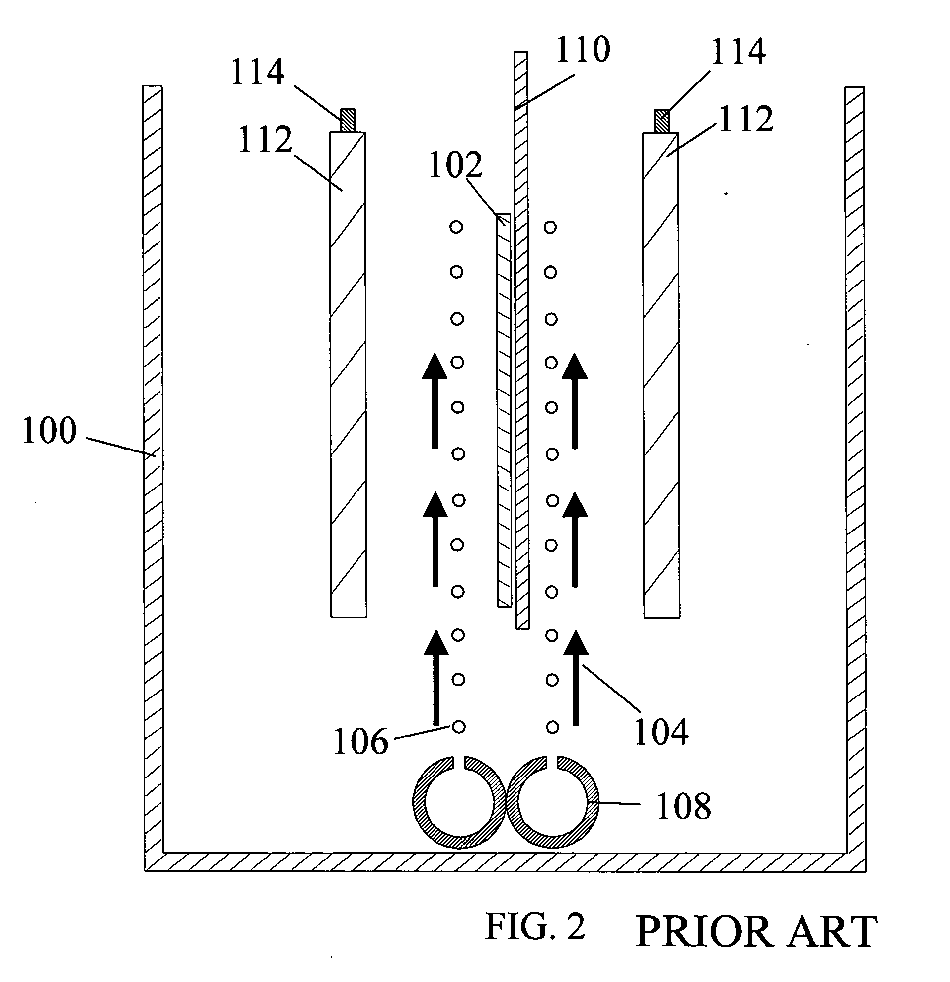 Electroplating cell with hydrodynamics facilitating more uniform deposition across a workpiece during plating