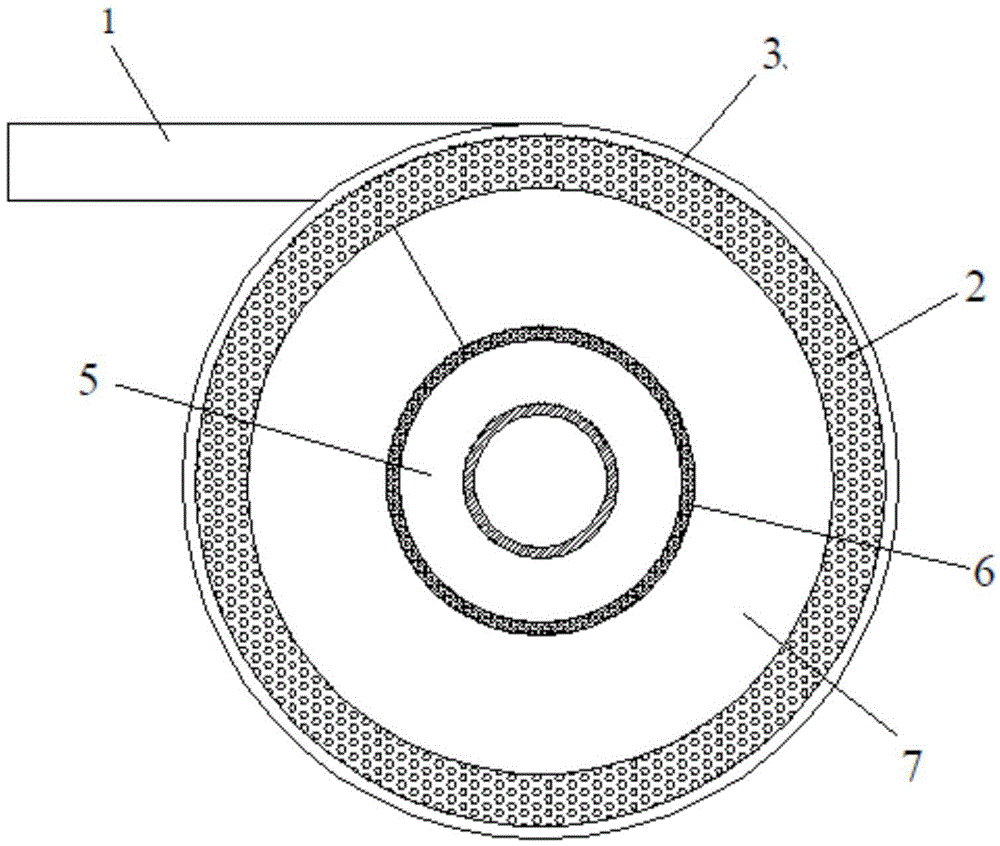 Spiral type gas-liquid separator under micro-gravity based on porous material