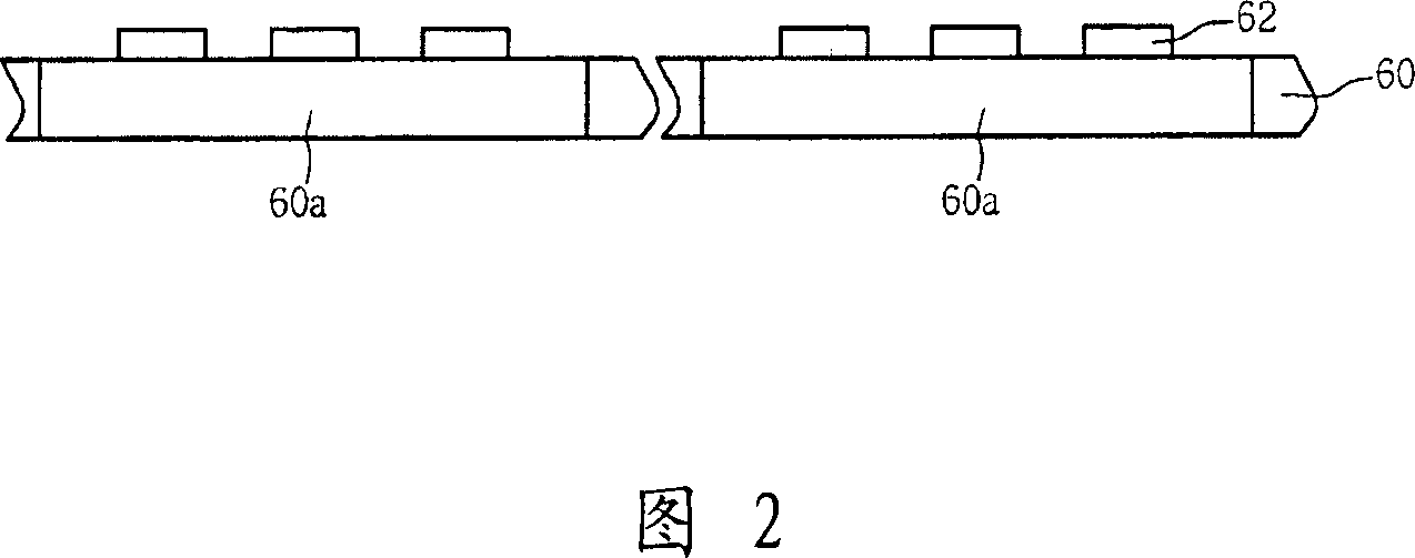 Upside-down mounted chip packaging method and packaging structure thereof