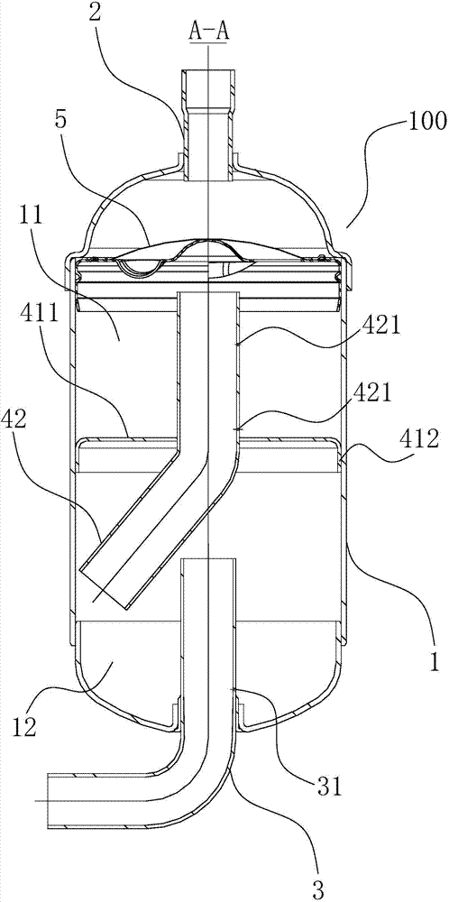 Liquid accumulator