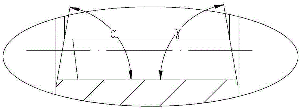 Shuttle-shaped gear engagement sleeve for gearbox