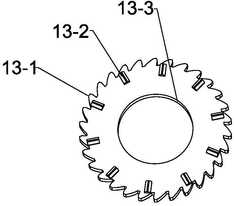 Button-switching water outlet device and shower head