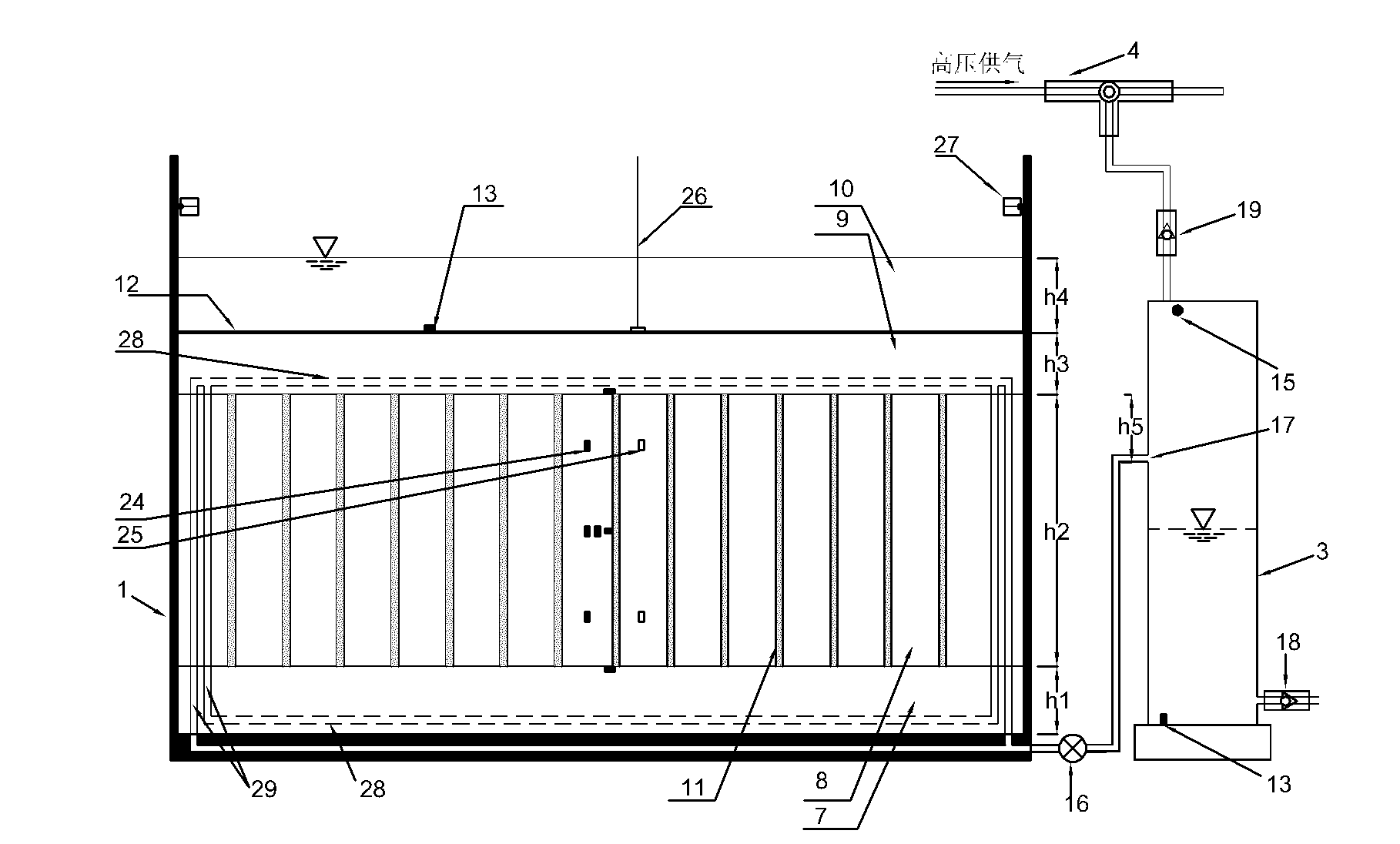 Underwater vacuum preloading centrifugal model testing device and method