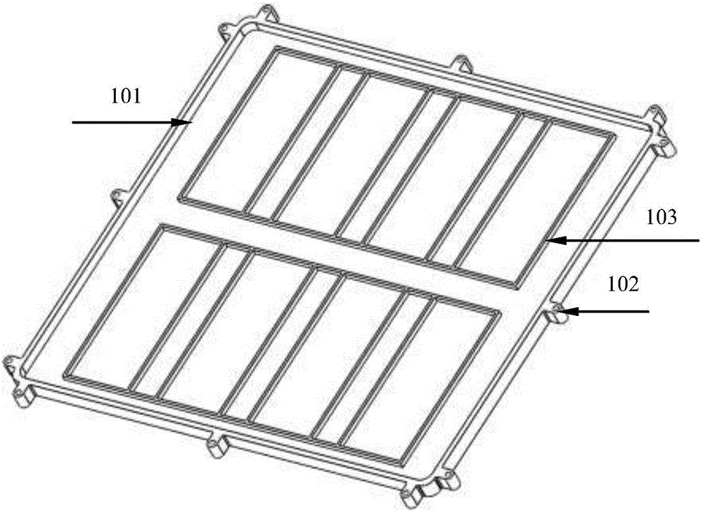 Phase-change material/air-coupled hierarchical battery heat management system