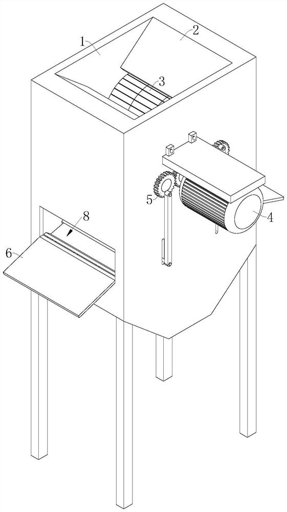 Adjusting and screening type underground coal gangue separating device