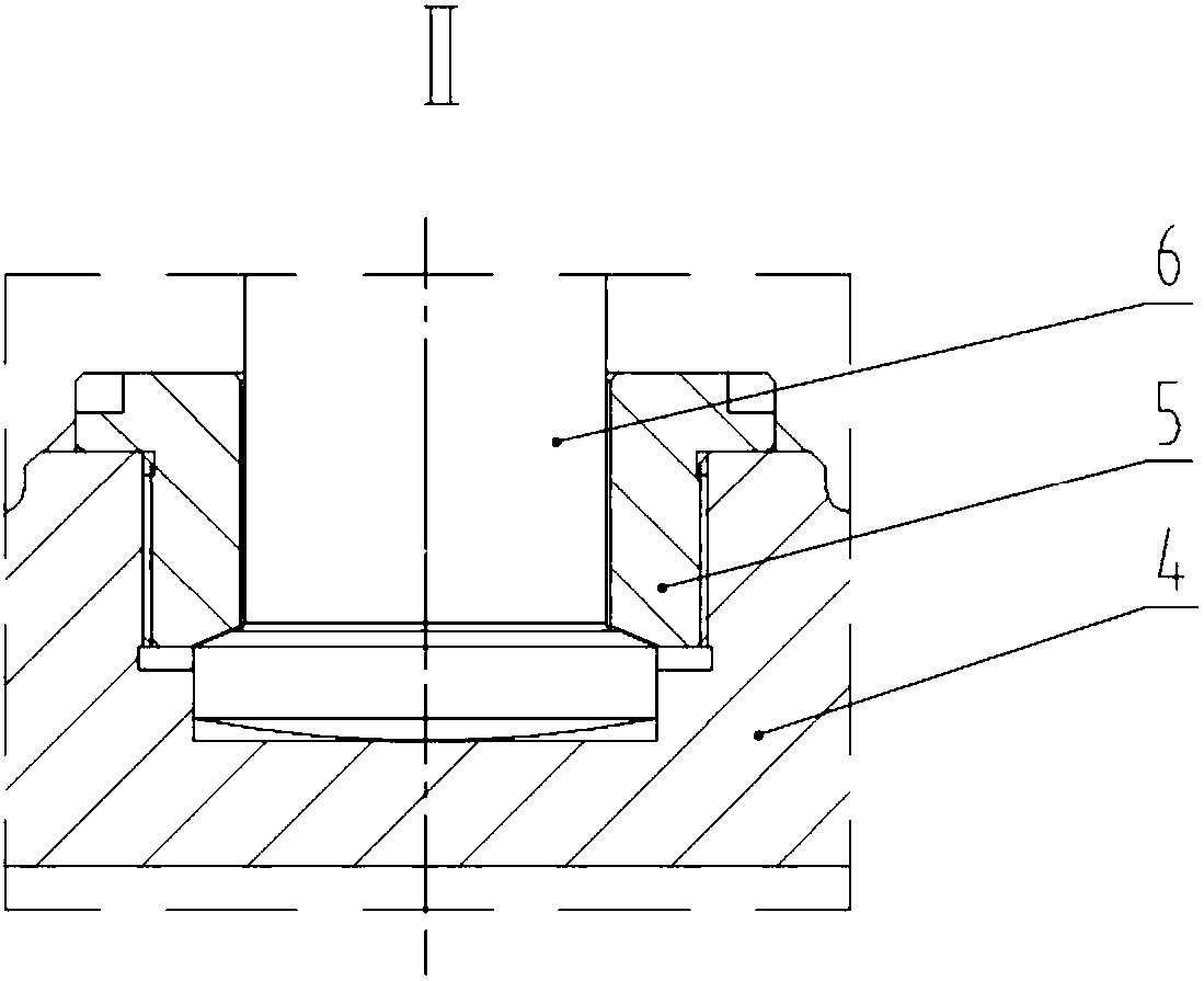 Split internal-expansion switch angle valve