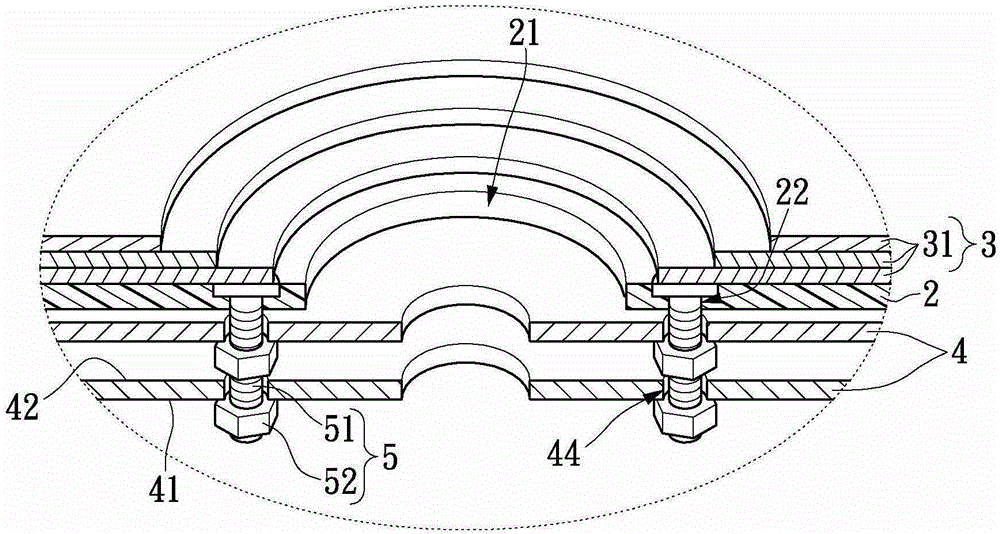 Crystal growth device and crystal manufacturing method