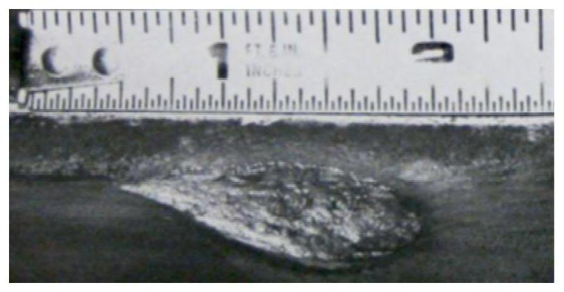 Surface chiseling protective coating for hypersonic rocket sled slide rail and preparation method thereof