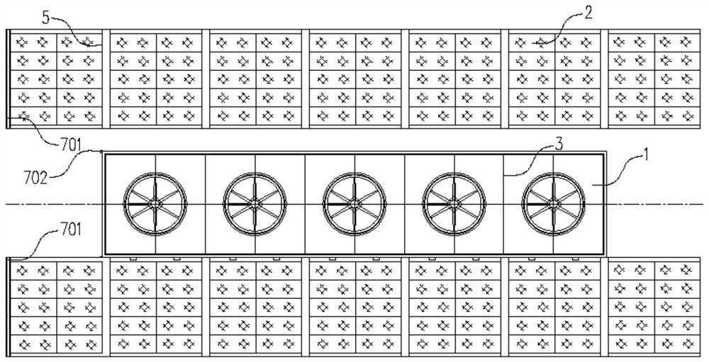 Photovoltaic power generation and mechanical draft cooling tower combined energy-saving and efficiency-improving method and device