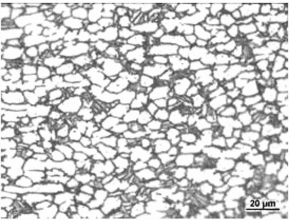 Method for acquiring tri-modal microstructure in near-alpha titanium alloy