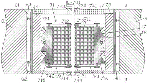 Movable gap covering device convenient to operate