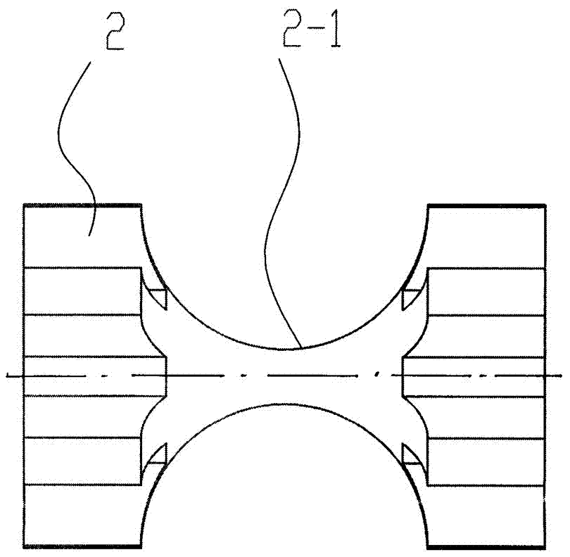 Viscosity reduction stirrer on lower portion of pump