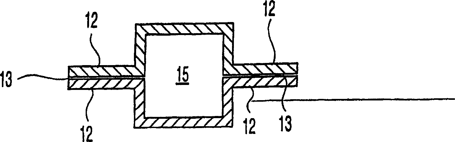 Self-closing resealable package