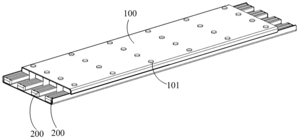 Connector and signal transmission assembly