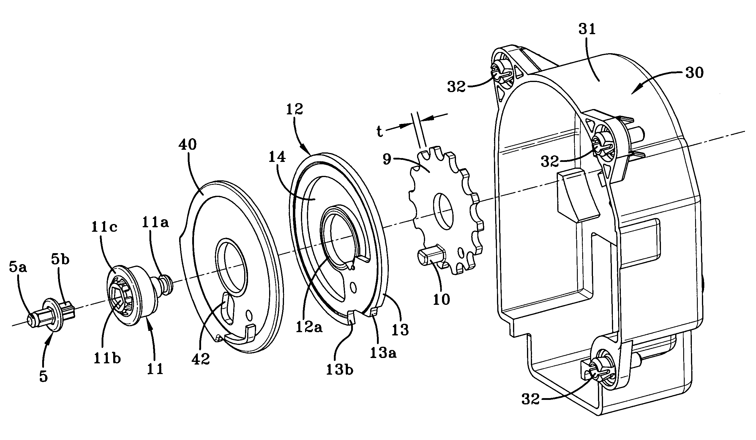 Noise reducing seat belt retractor