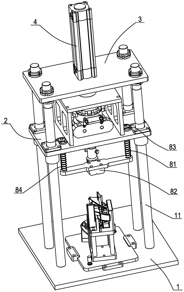 Automatic rearview mirror shaft sleeve installing mechanism facilitating installation