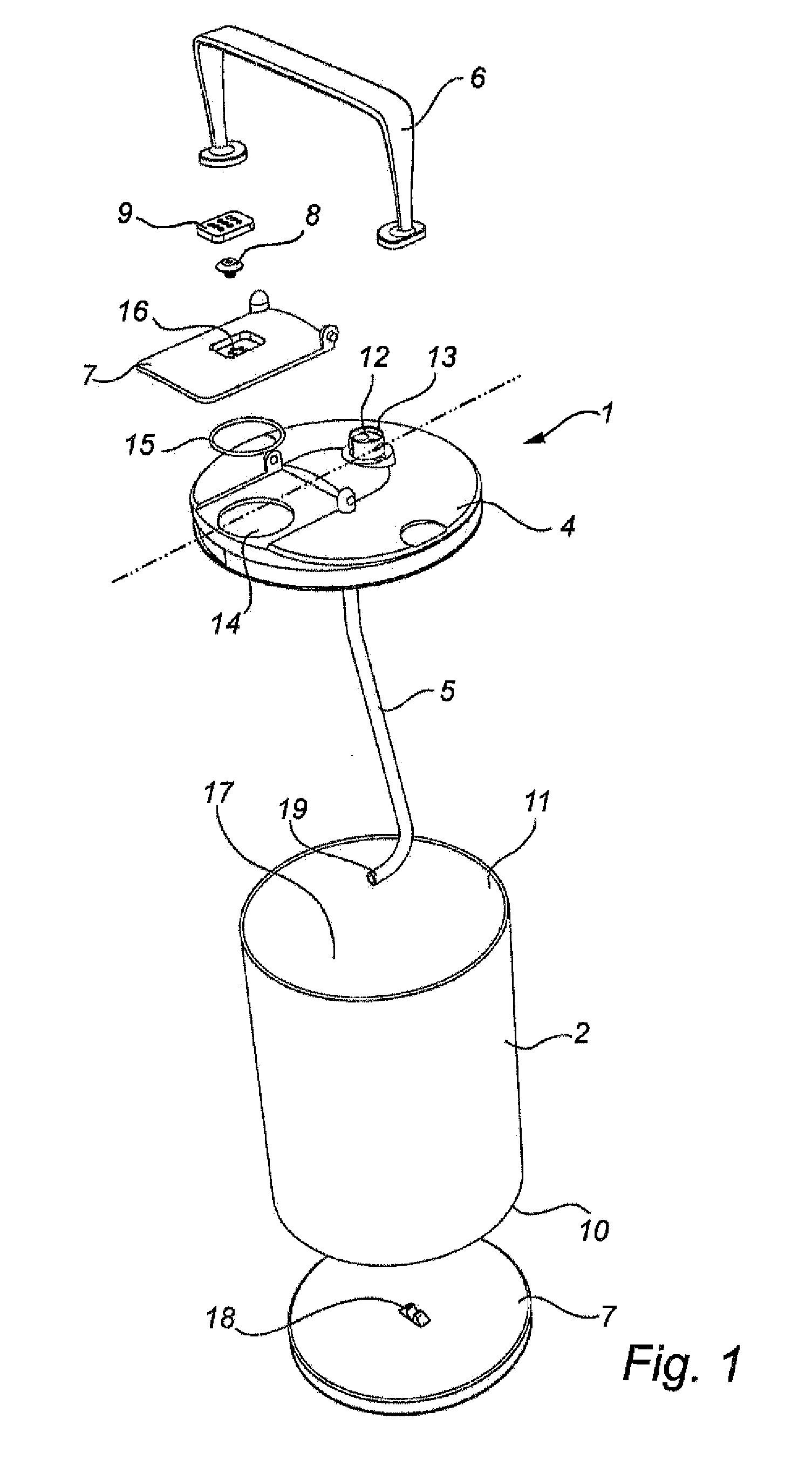 Cylindrical collapsible container