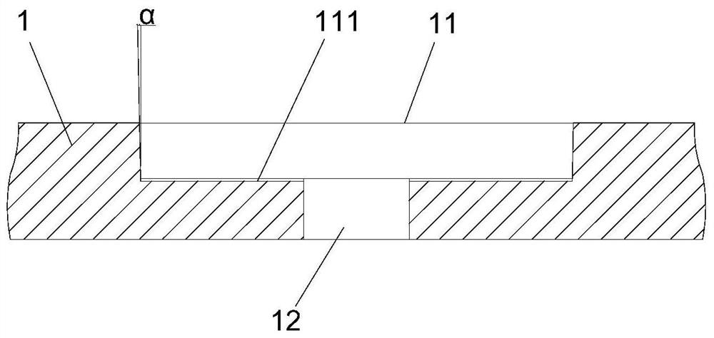 Low-temperature-rise micro heat dissipation flow channel magnetic core