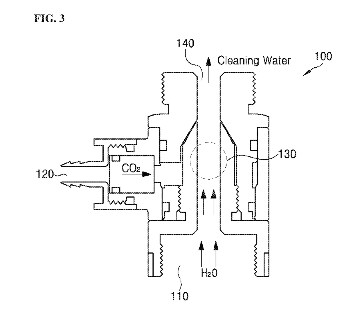 Cleaning module-integrated beverage dispensing head